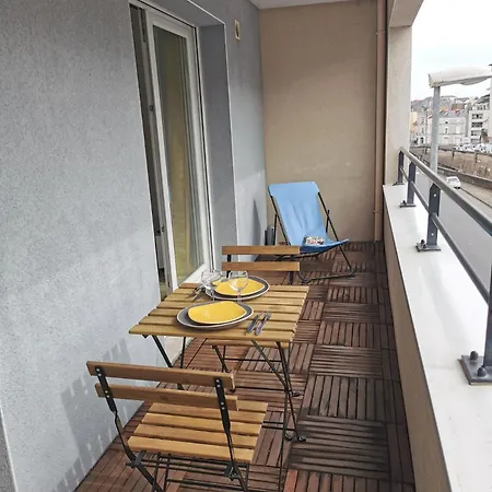 Le Colibri - Appartement Avec Balcon Et Parking * Ναντ