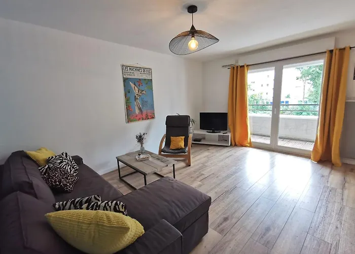 Nouveau - Le Colibri נאנט