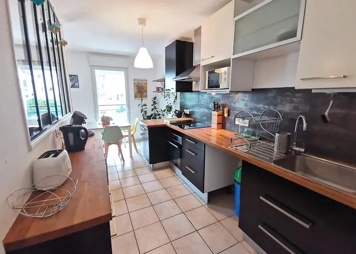 Nouveau - Le Colibri נאנט